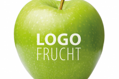 Green apple isolated